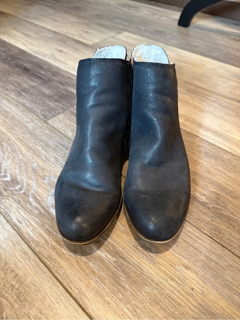 Lucky Brand Black Leather Ankle Booties with Shearling Trim
